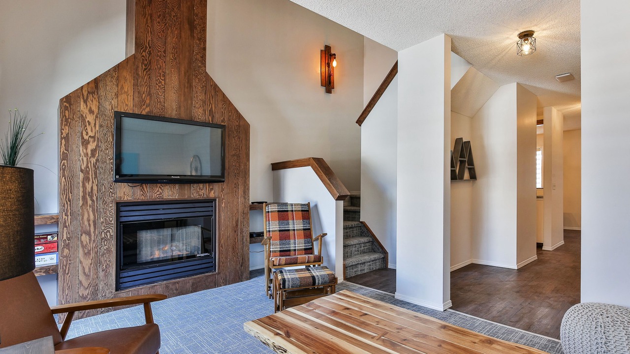 Photo of Livingroom in Canmore