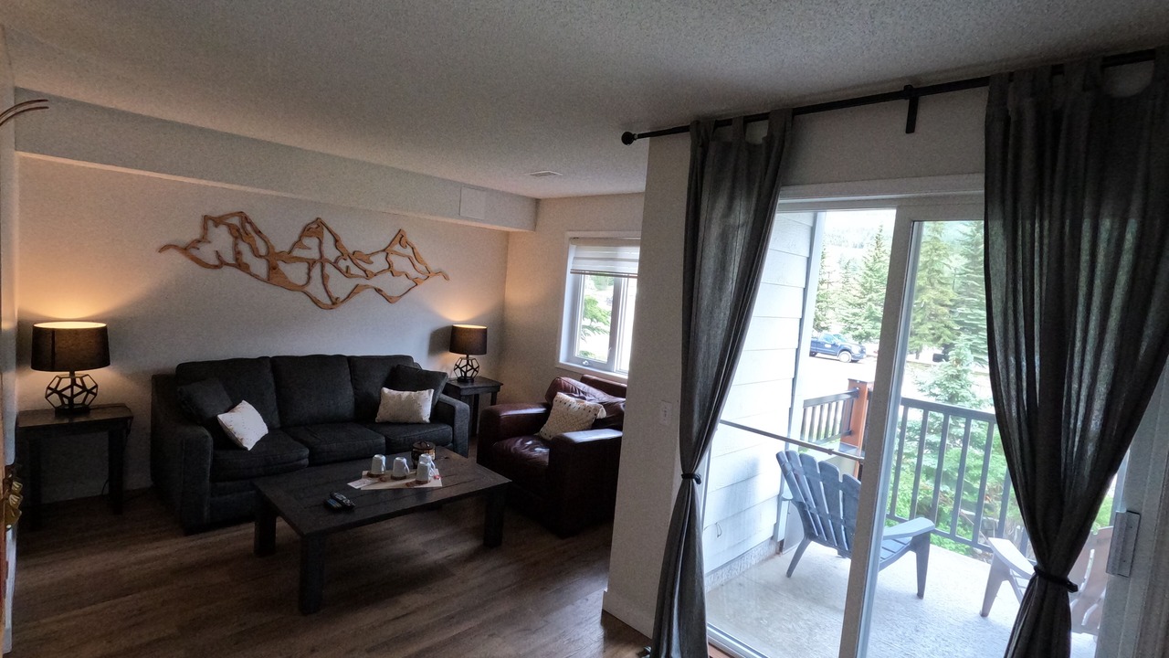 Photo of Livingroom in Canmore