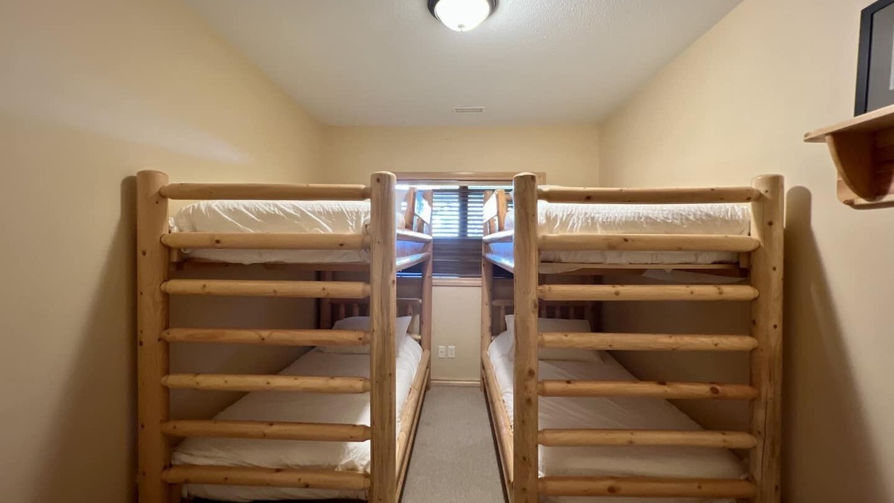 Photo of Bedroom in East Kootenay
