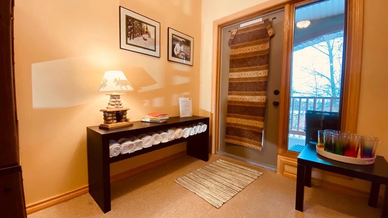 Photo of Bedroom in East Kootenay