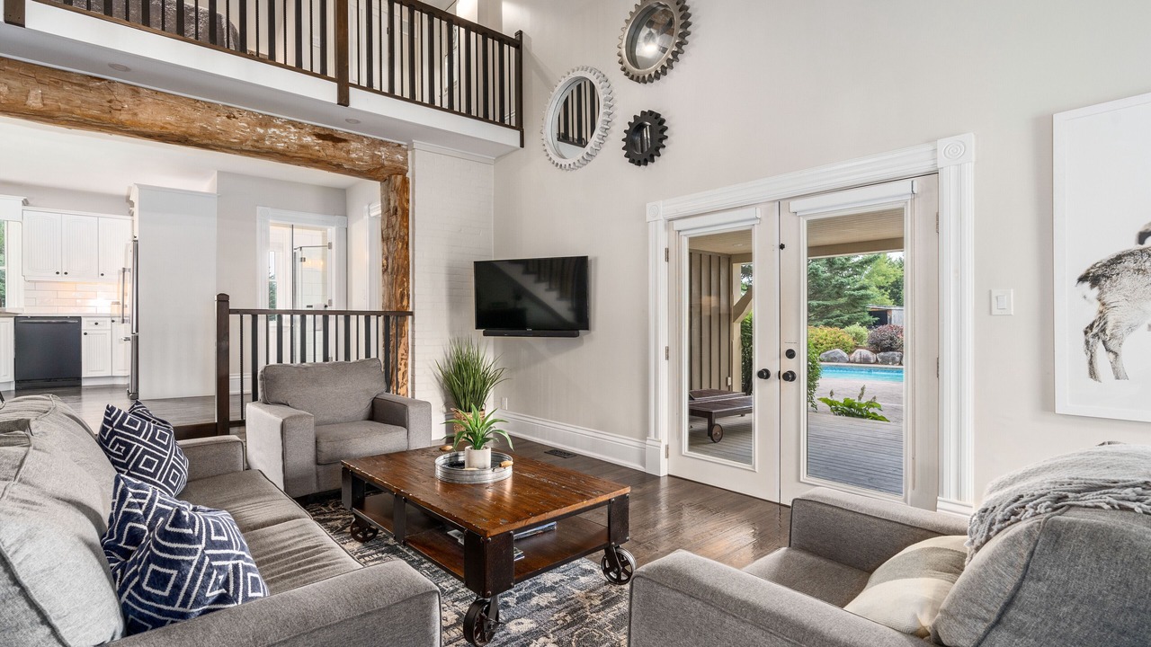 Photo of Livingroom in Clearview
