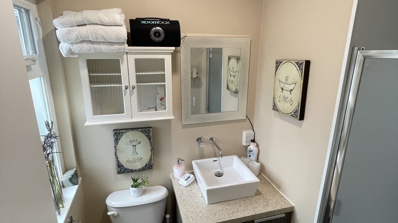 Photo of Bathroom in Delta