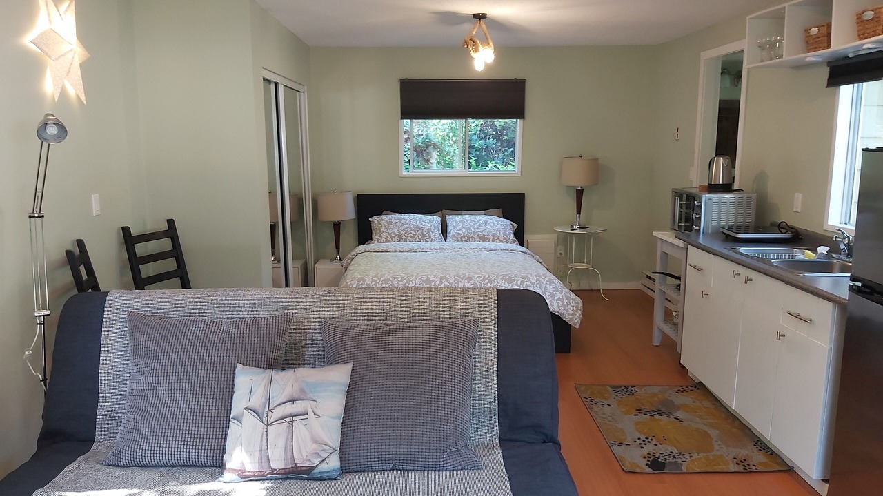 Photo of Bedroom in Madeira Park