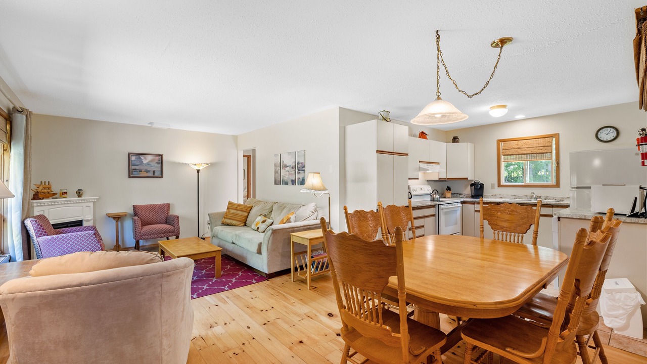 Photo of Livingroom in Stanley Bridge