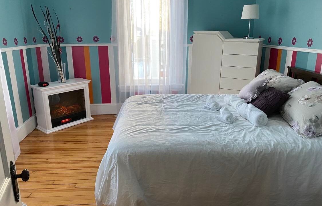 Photo of Bedroom in St-Augustin-de-Woburn