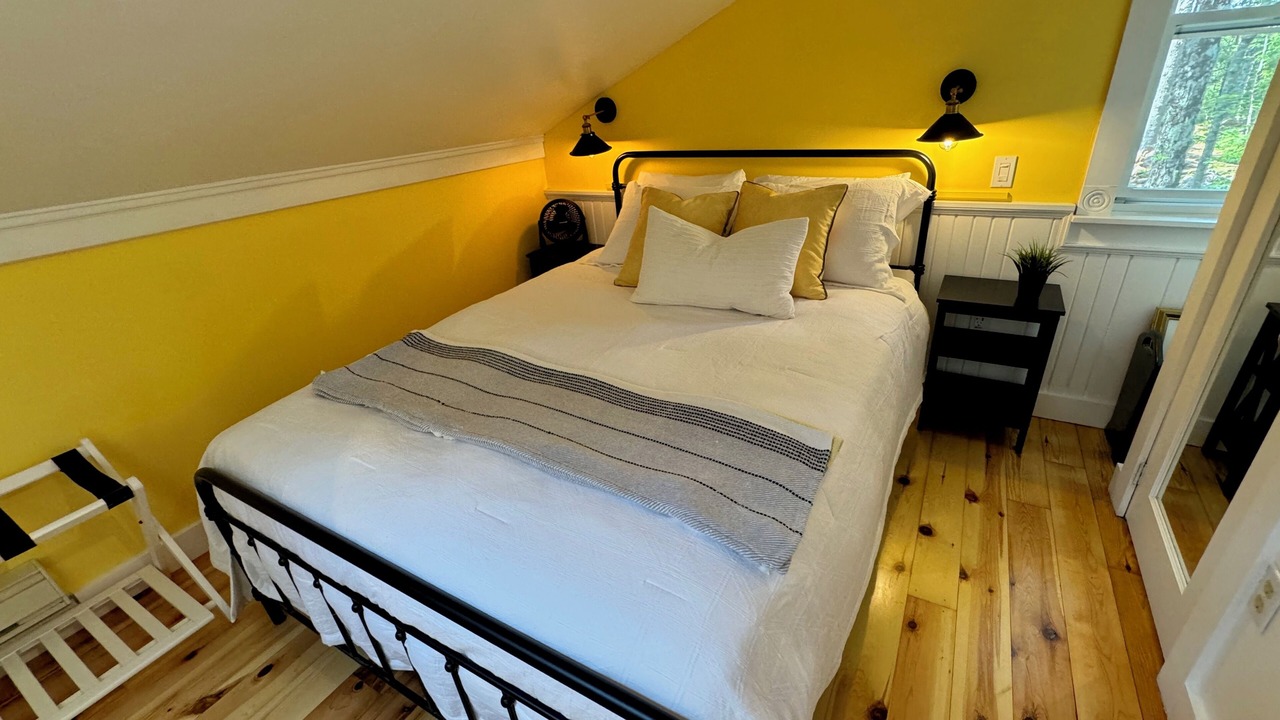 Photo of Bedroom in Lower Ohio