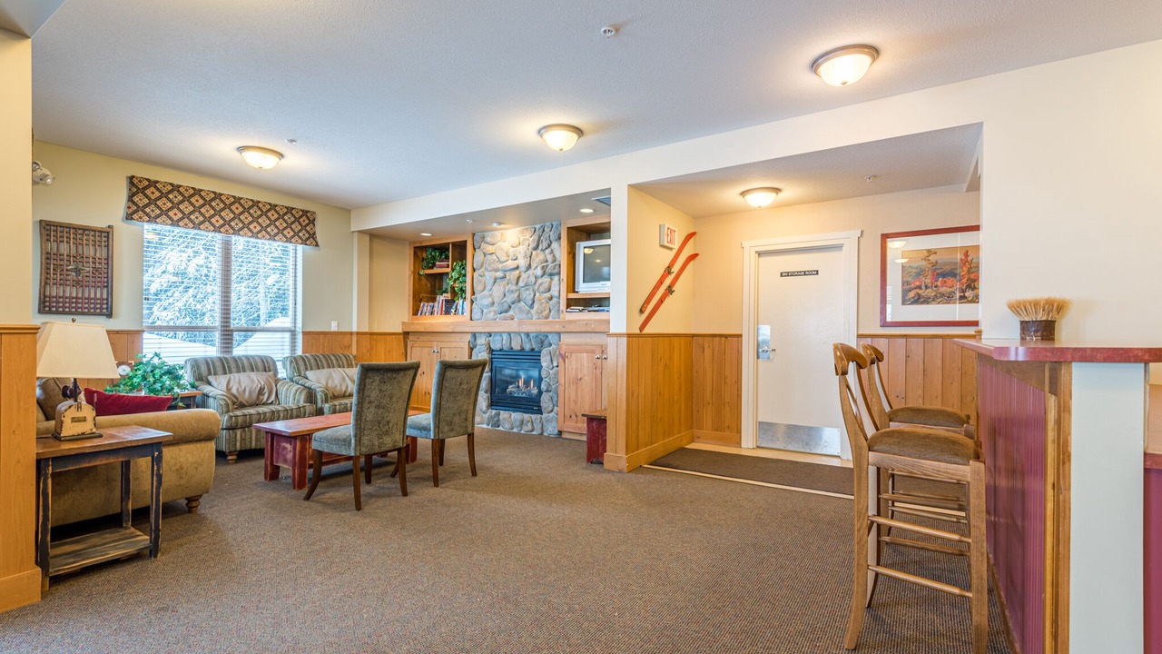 Photo of Bedroom in Silver Star Mountain