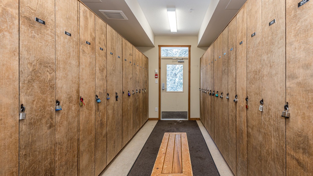 Photo of Bedroom in Silver Star Mountain