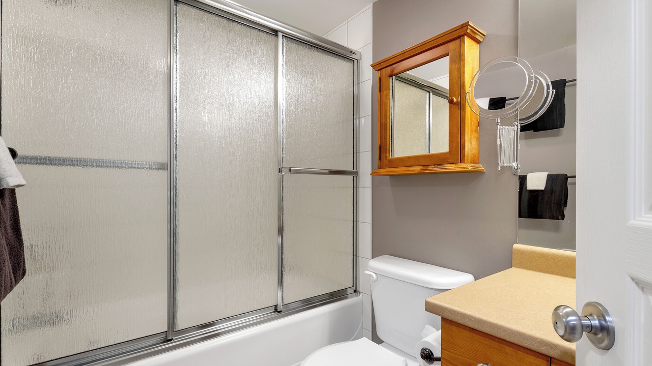 Photo of Bathroom in Silver Star Mountain