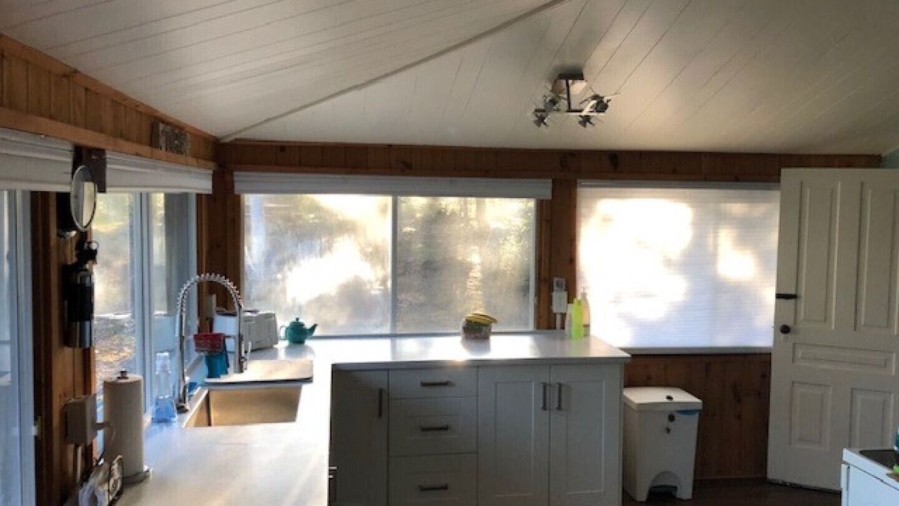 Photo of Kitchen in Algonquin Highlands