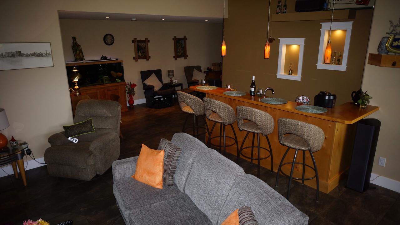 Photo of Livingroom in Okanagan-Similkameen