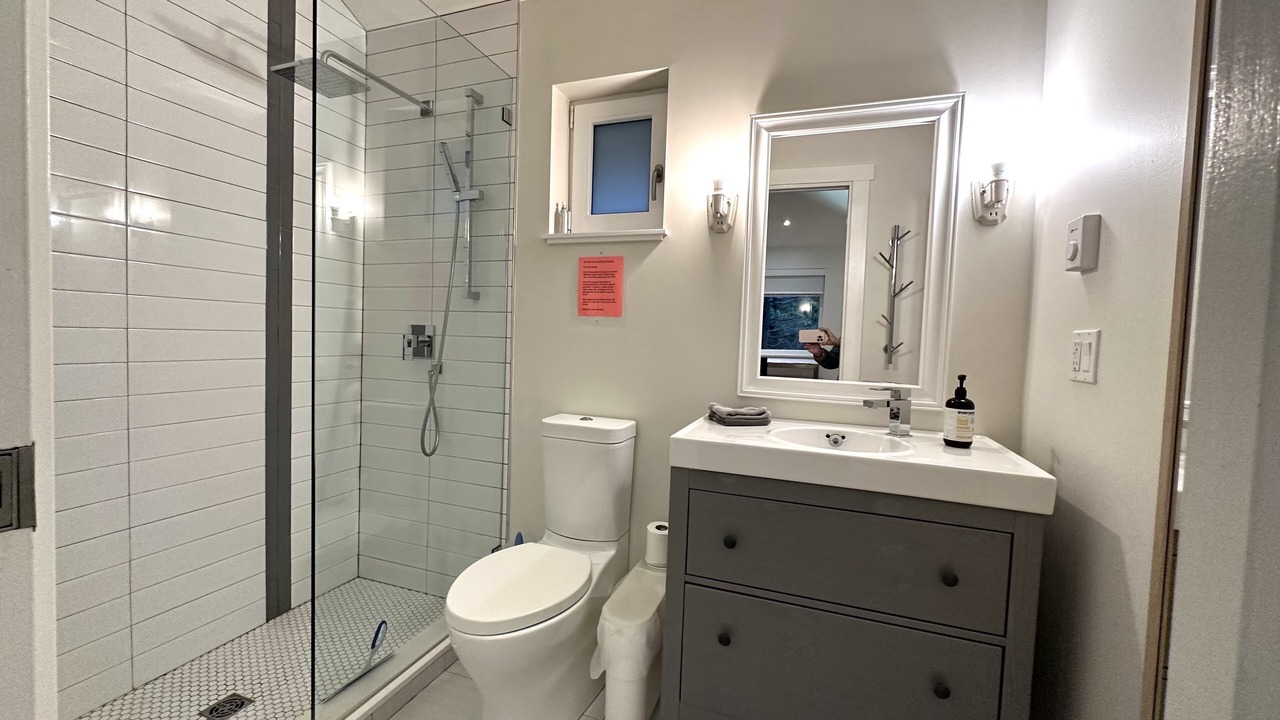 Photo of Bathroom in Bowen Island
