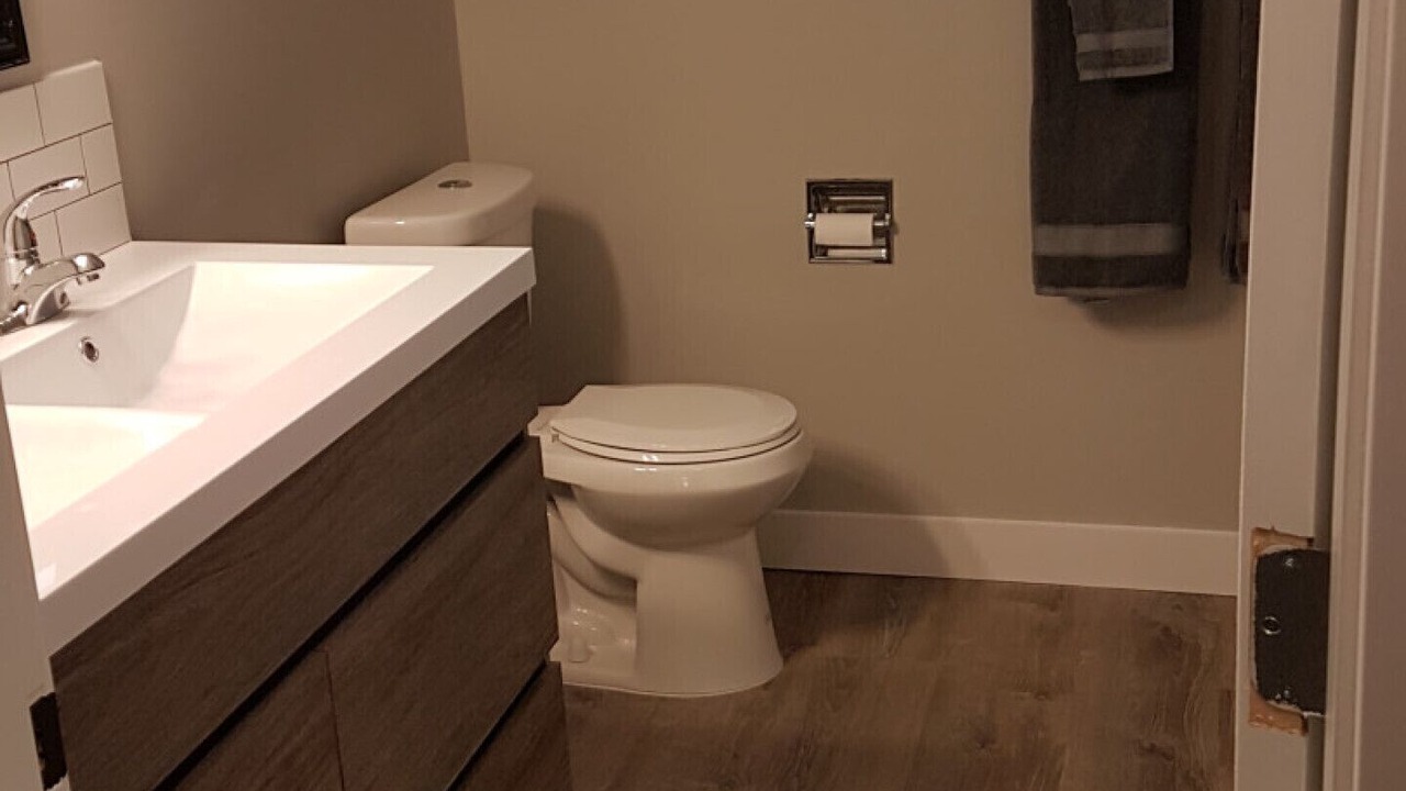 Photo of Bathroom in Okanagan-Similkameen