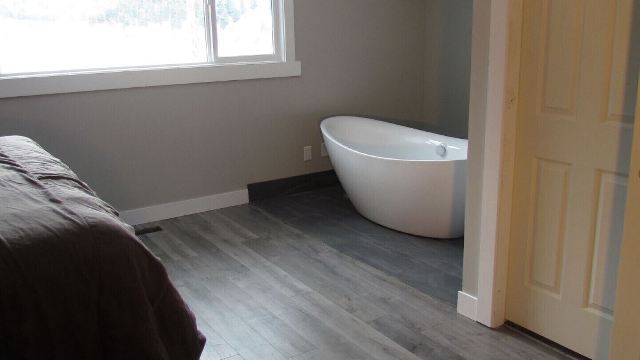 Photo of Bedroom in Okanagan-Similkameen