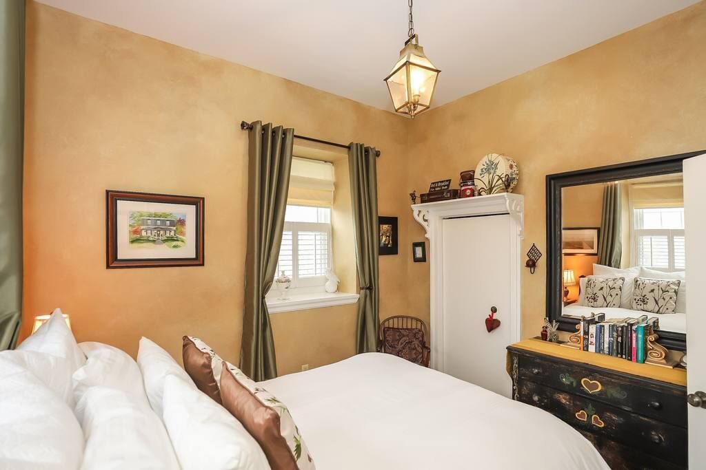 Photo of Bedroom in Old Town Historic District