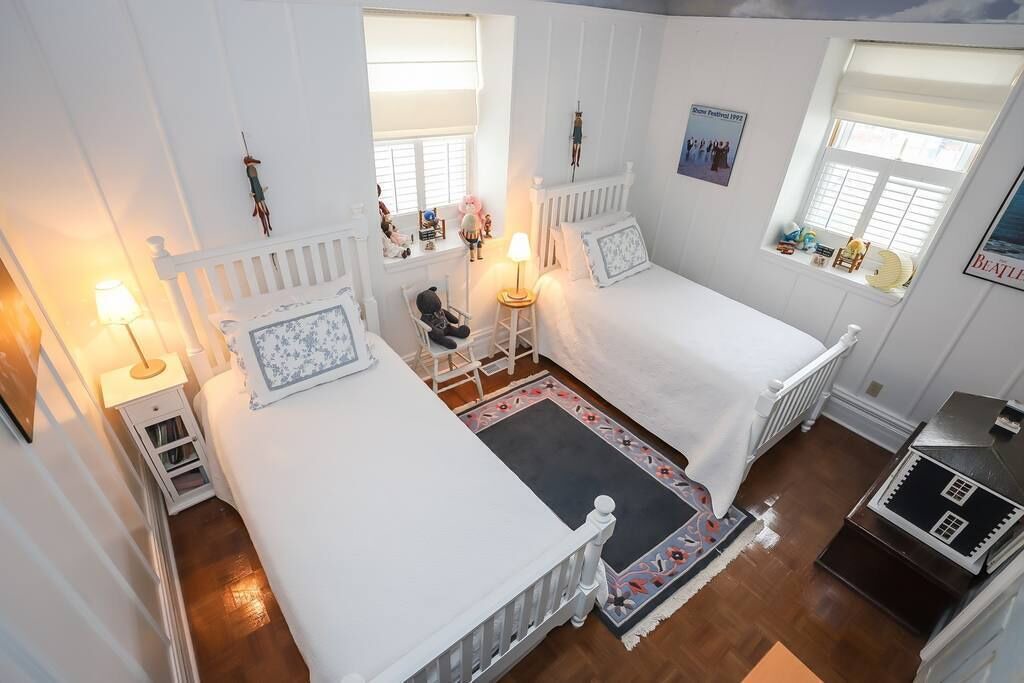 Photo of Bedroom in Old Town Historic District