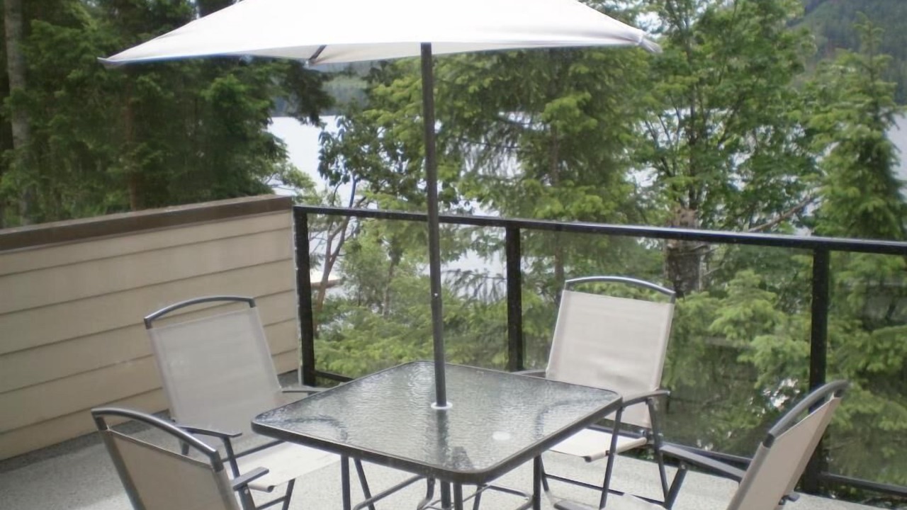 Photo of Patio Balcony in Youbou