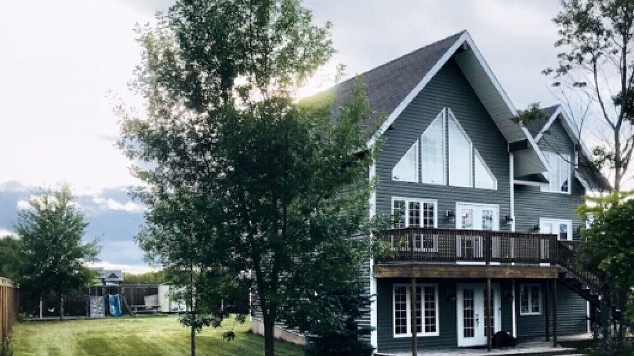 Photo of Outdoor in Deer Lake