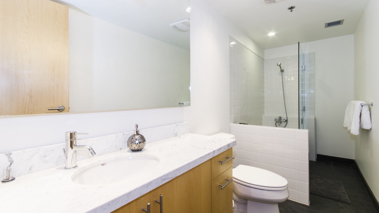 Photo of Bathroom in Kerrisdale