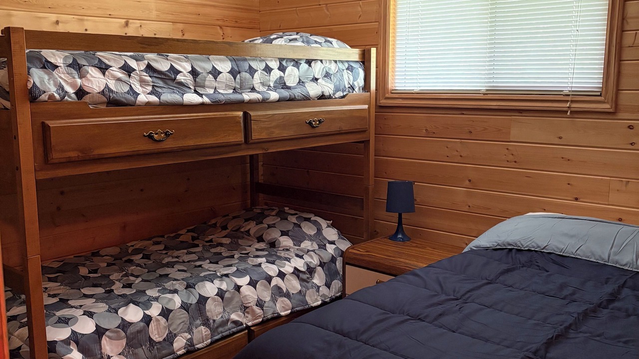 Photo of Bedroom in Traverse Bay