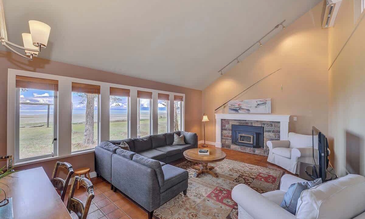 Photo of Bedroom in Comox