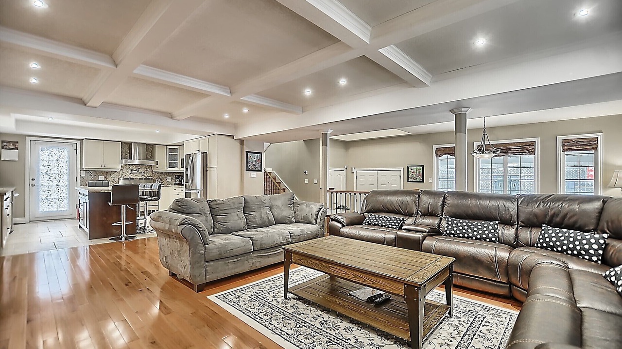 Photo of Livingroom in Alcona