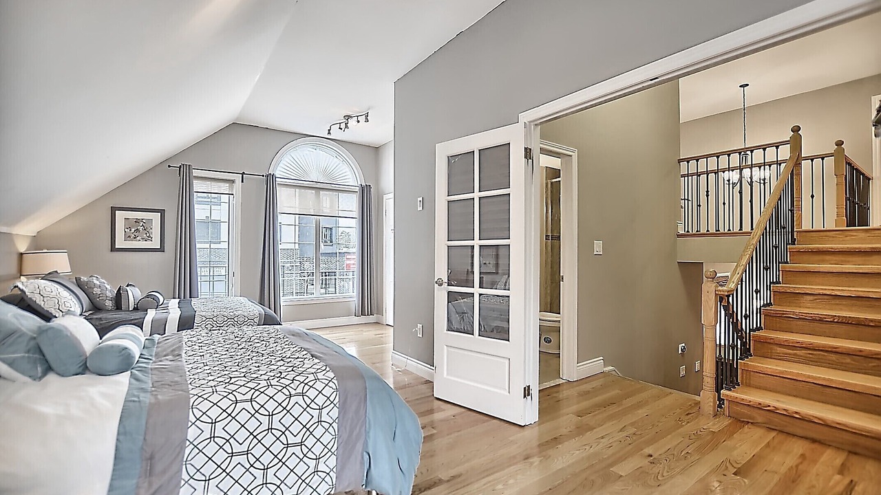 Photo of Bedroom in Alcona