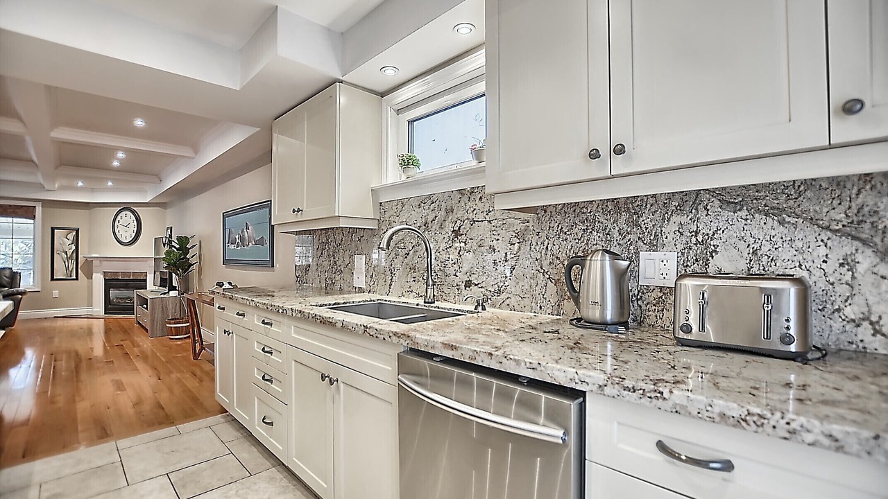 Photo of Kitchen in Alcona