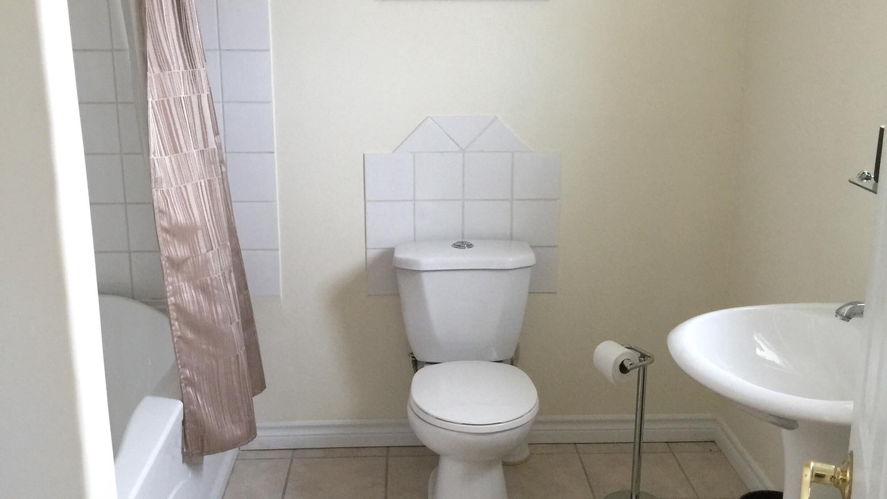 Photo of Bathroom in Wallace