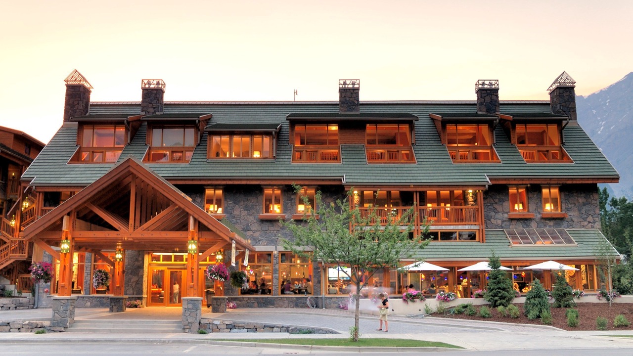 Photo of Others in Banff