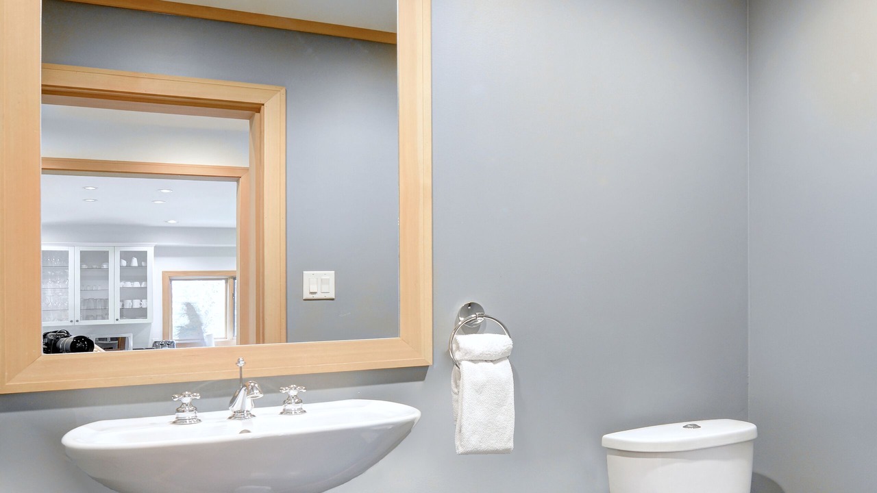 Photo of Bathroom in Golden