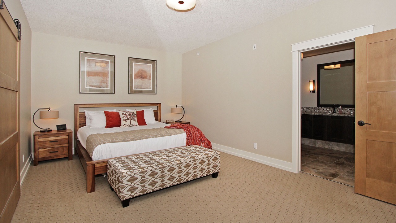 Photo of Bedroom in Canmore