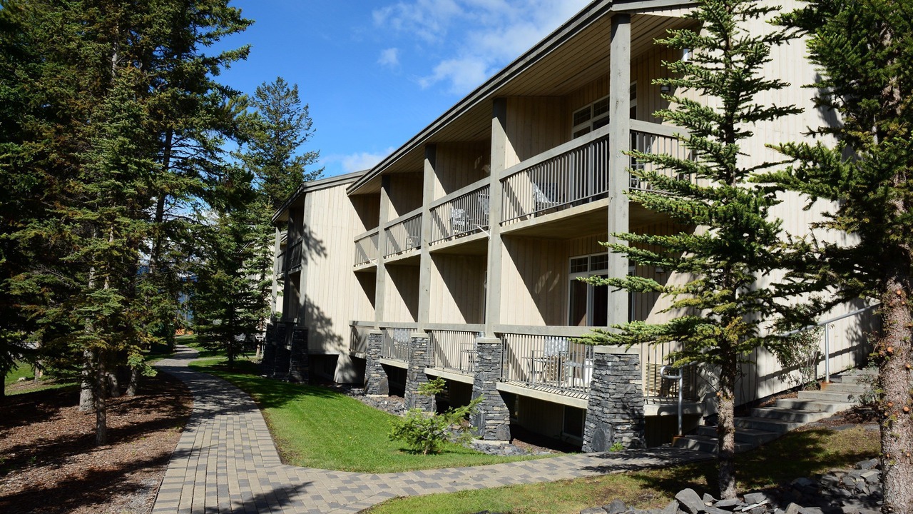 Photo of Others in Banff