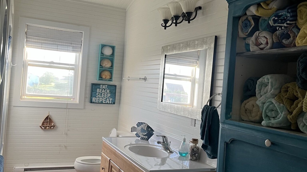 Photo of Bathroom in Red Point