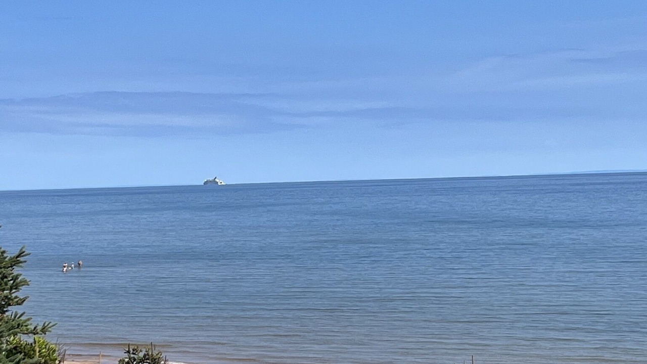 Photo of Others in Red Point