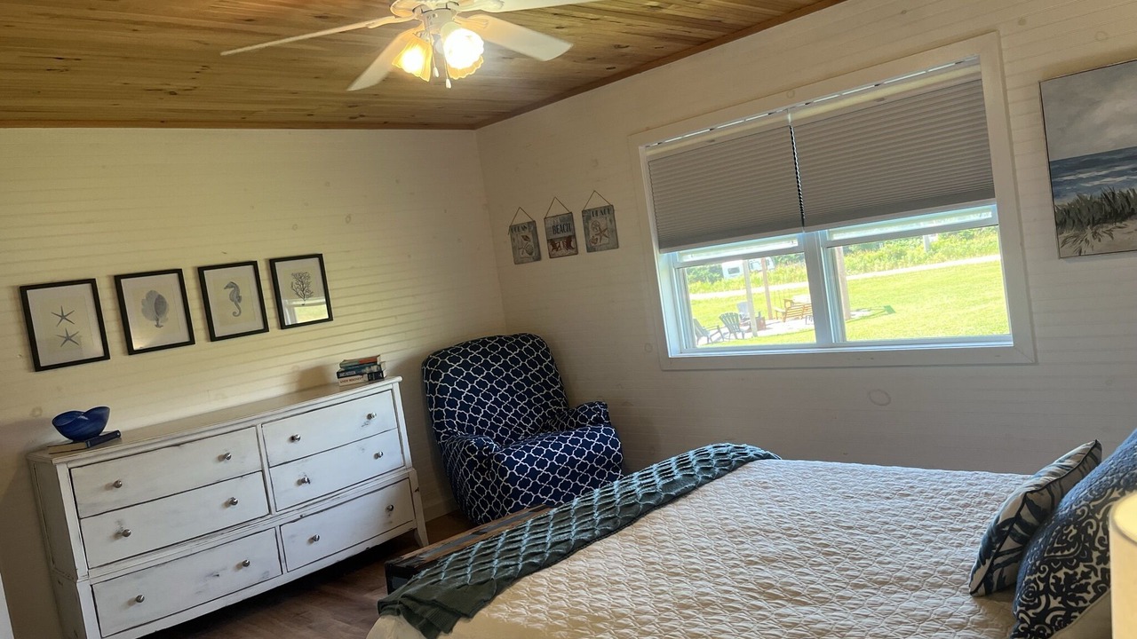 Photo of Bedroom in Red Point