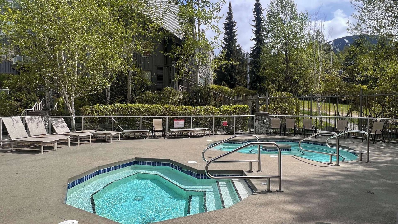 Photo of Outdoor in Upper Village