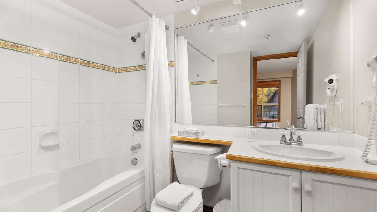 Photo of Bathroom in Upper Village