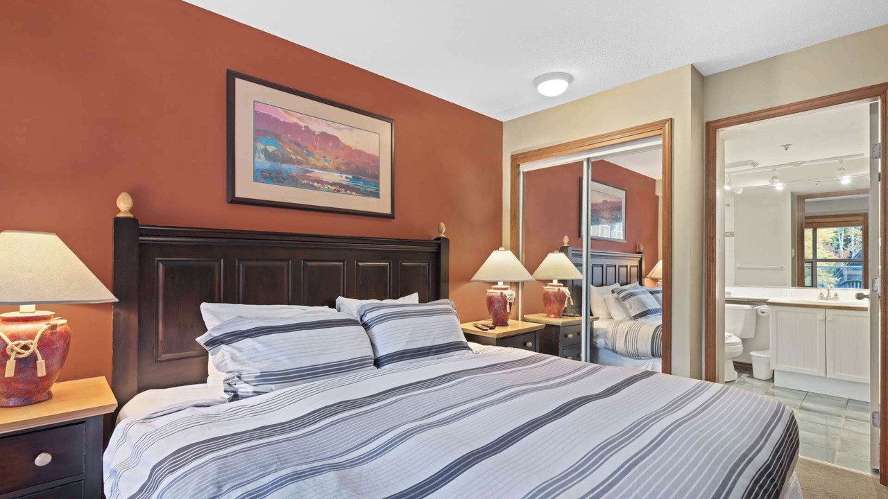 Photo of Bedroom in Upper Village