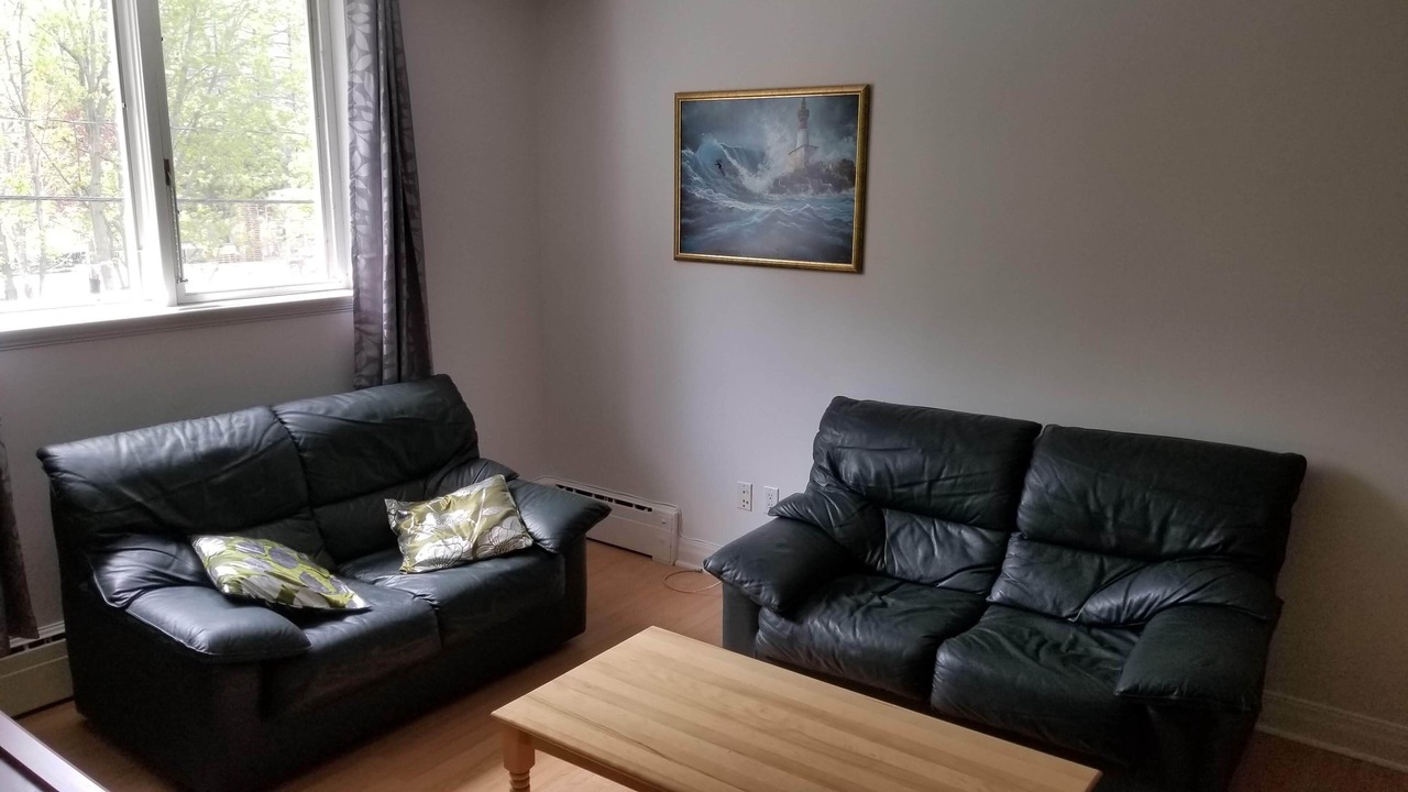 Photo of Livingroom in Montcalm