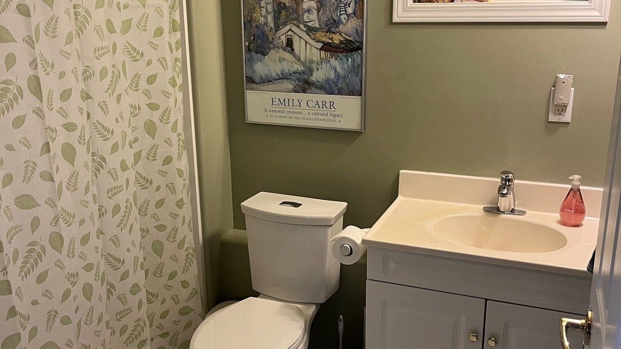 Photo of Bathroom in Pender Island