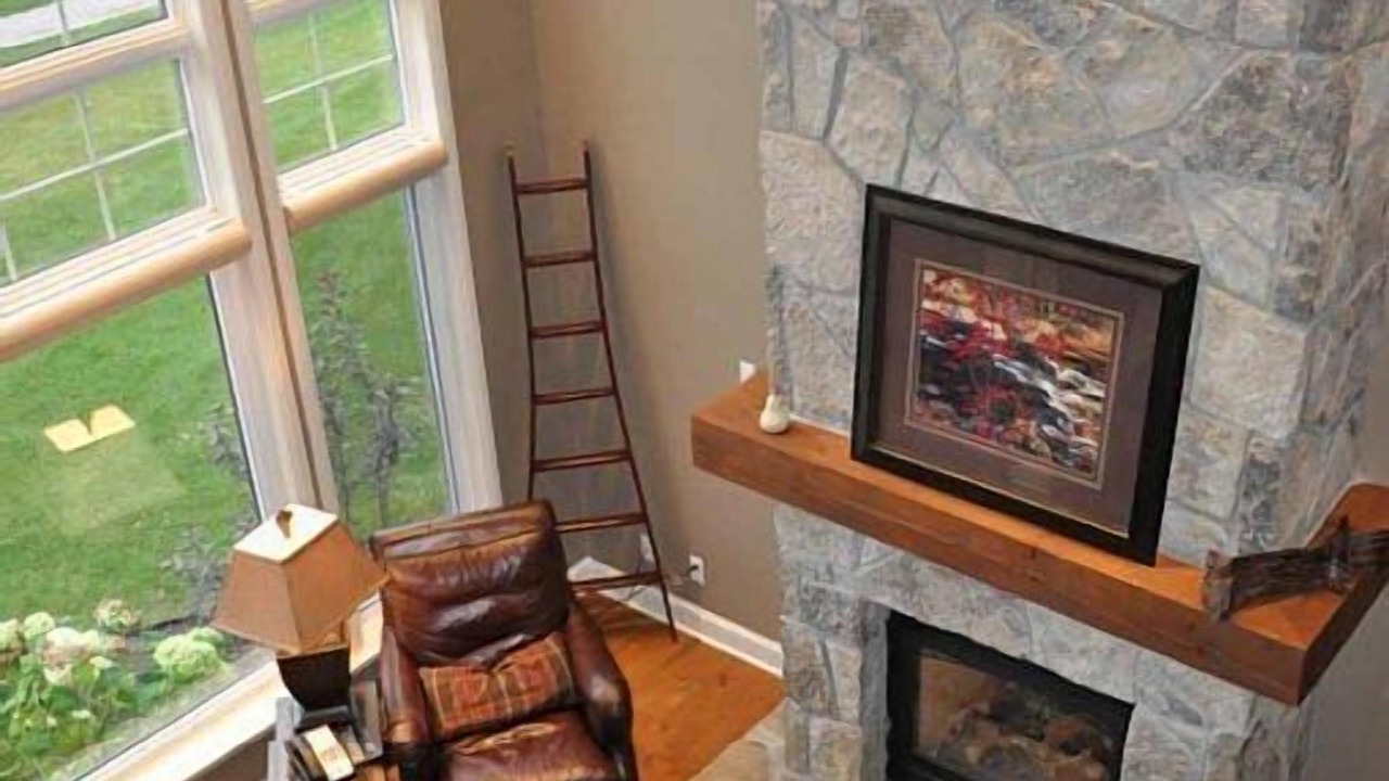 Photo of Livingroom in Port Carling