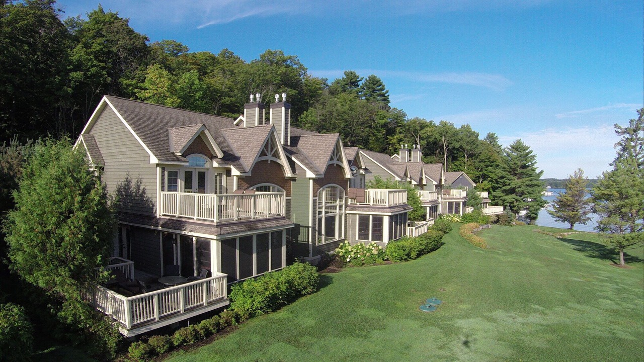 Photo of Others in Port Carling