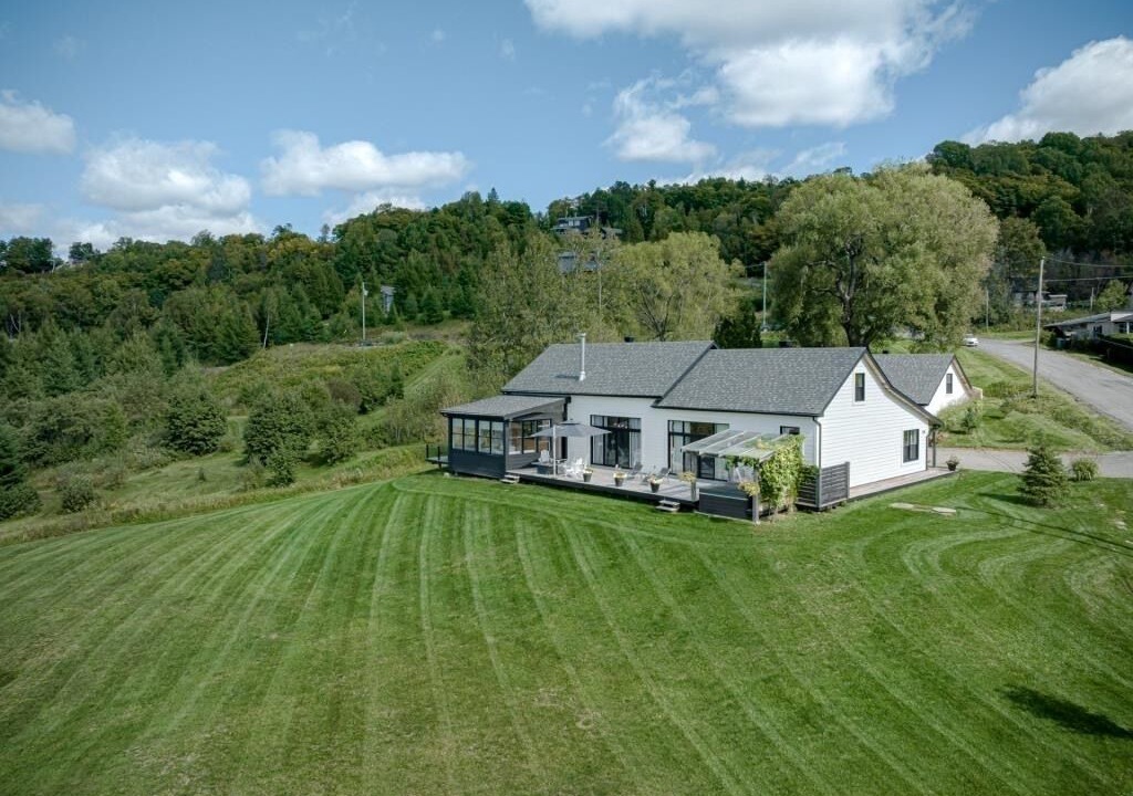 Photo of Outdoor in Saint-Sauveur