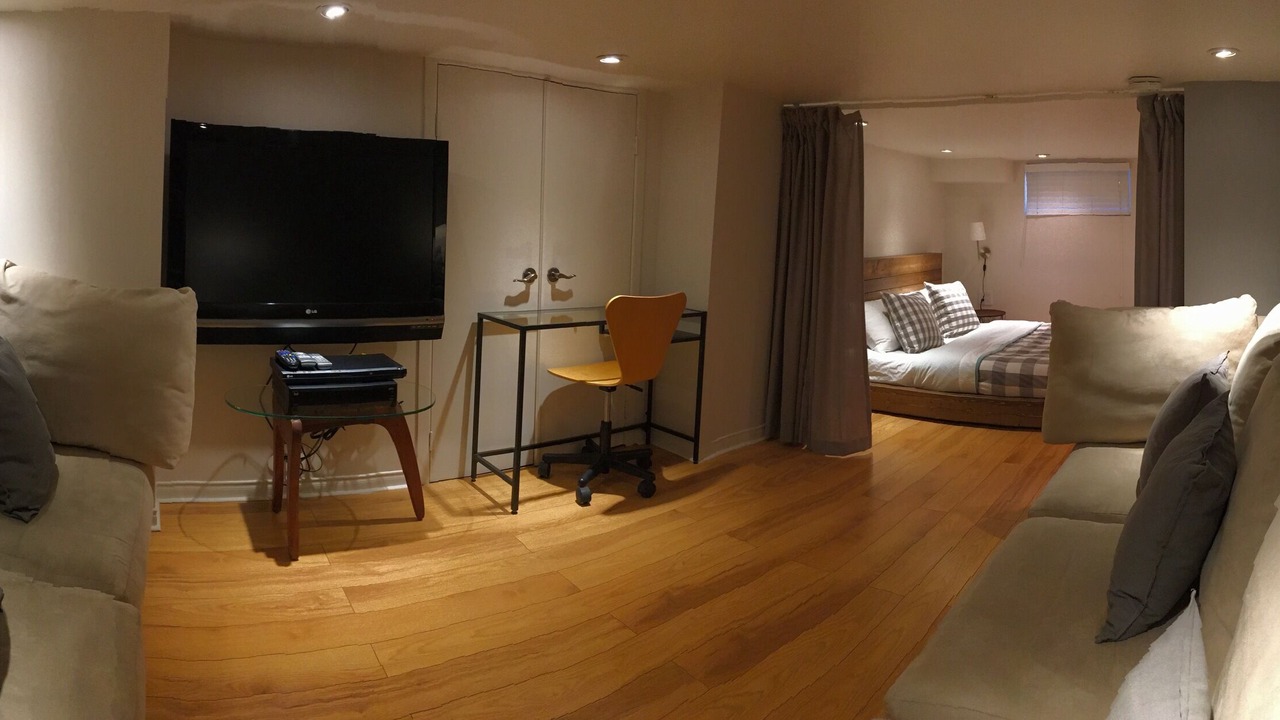 Photo of Bedroom in Vieux-Rosemont