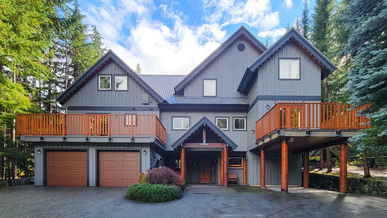 Photo of Others in Whistler Cay Estates