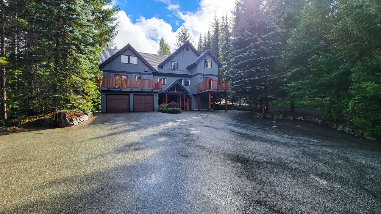 Photo of Others in Whistler Cay Estates