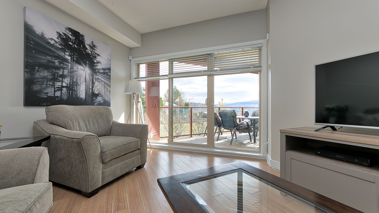 Photo of Livingroom in Central Okanagan
