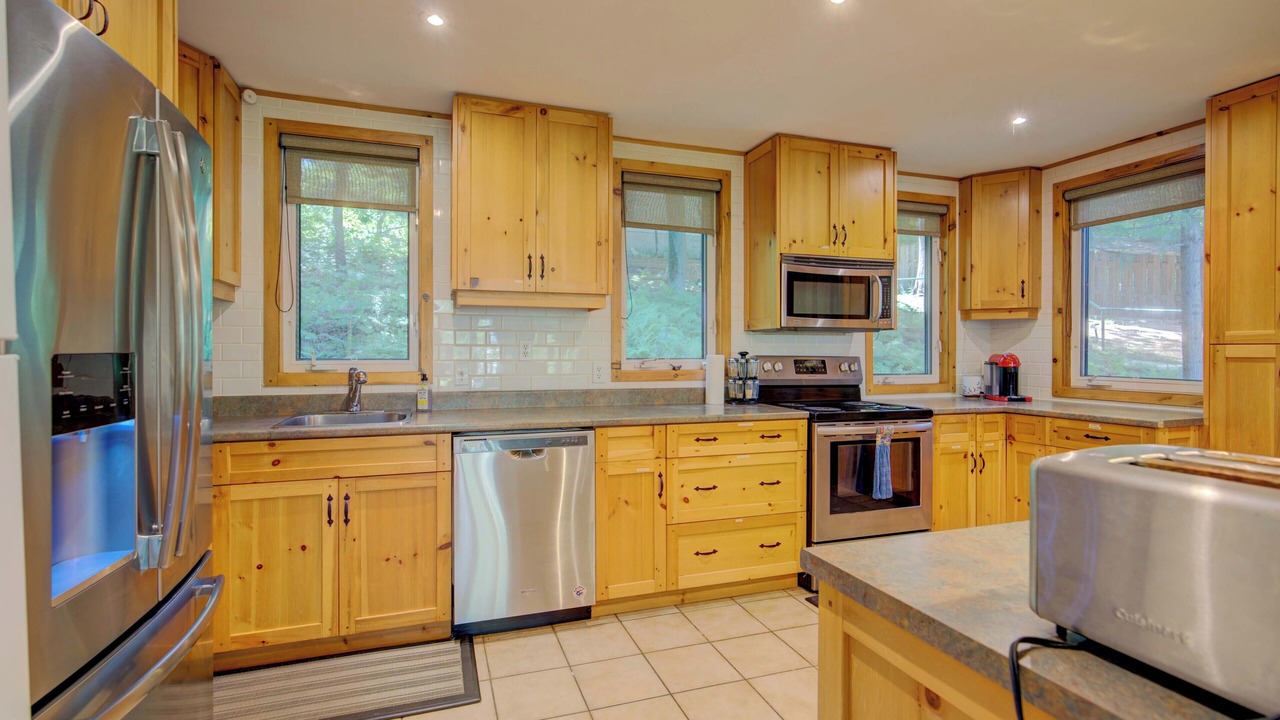 Photo of Kitchen in Rideau Lakes