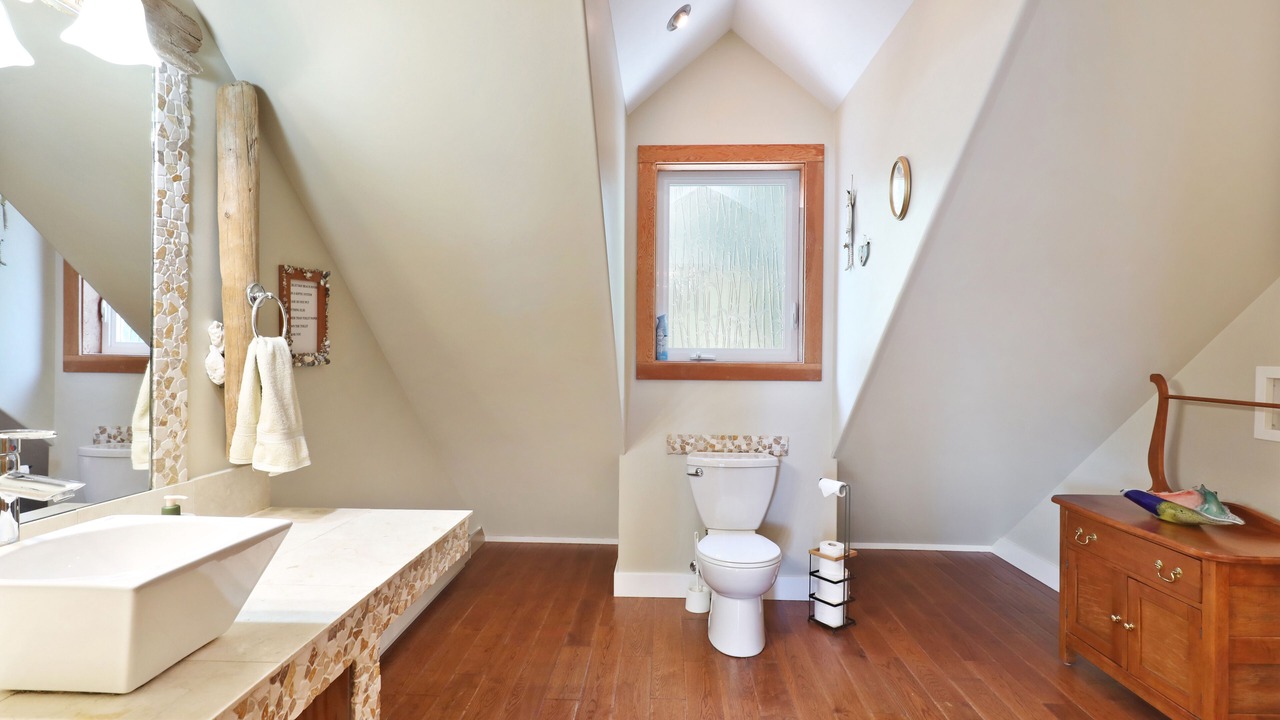 Photo of Bathroom in Buckley Bay